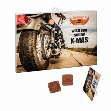Adventskalender mit MBG-Wheels-Motorradmotiv, individuell geformter Schokolade und seitlicher Aufstellansicht