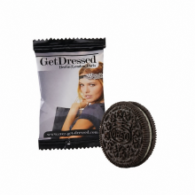 OREO-Keks mit individuell bedrucktem Get-Dressed-Flowpack